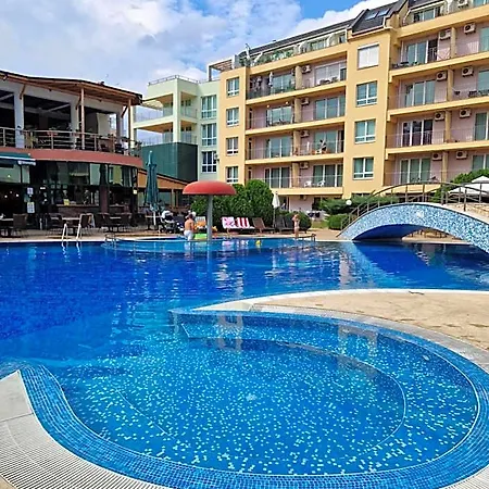 Pool View Studio, Pollo Resort, Sunny Apartmanhotel Napospart