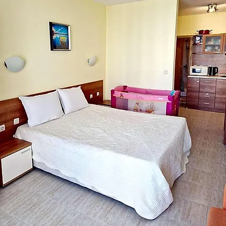 Pool View Studio, Pollo Resort, Sunny 3* Слънчев бряг