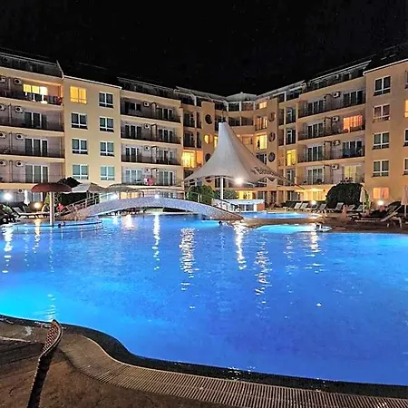Pool View Studio, Pollo Resort, Sunny Хотел 3*